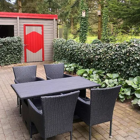 Stunning In Toftlund With Wifi Vestergard