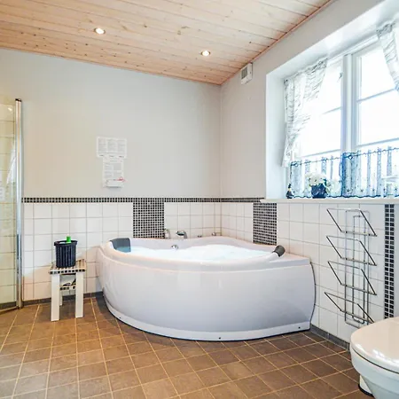 Holiday home Stunning In Toftlund With Wifi Vestergard