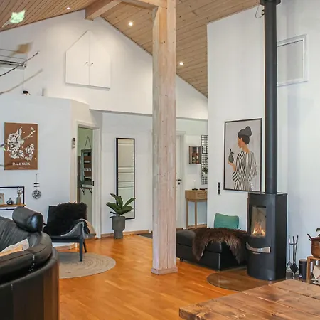 別荘 Lovely Home In Toftlund With Wifi Toftlund