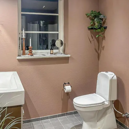 Lovely Home In Toftlund With Wifi * Toftlund